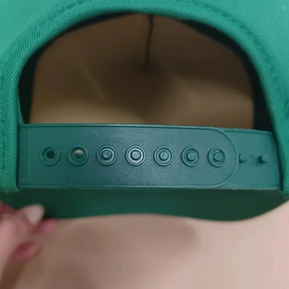 Green Hat - Picture 8 of 11